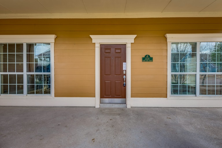 Photo 7 of 24 - 1226 Long Leaf Dr, Savannah, TX 76227