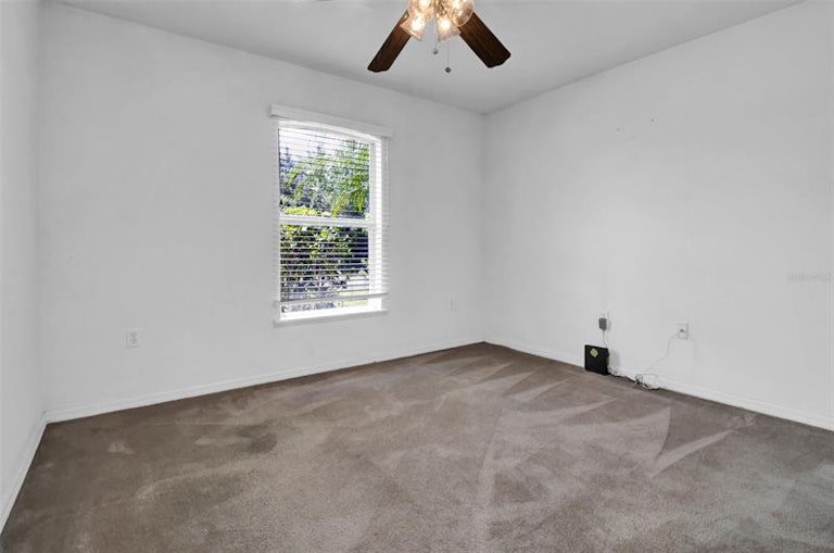 Photo 16 of 25 - 2457 Cincinnati St, North Port, FL 34286