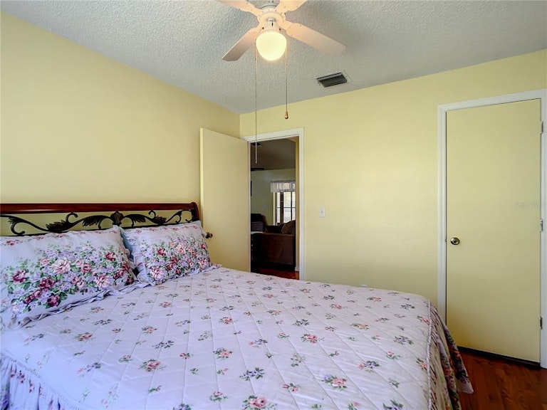 Photo 35 of 64 - 6238 Kaieteur Ln, Orlando, FL 32808