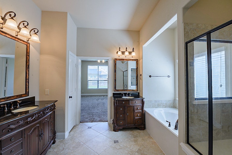 Photo 14 of 27 - 605 Haven Dr, Anna, TX 75409