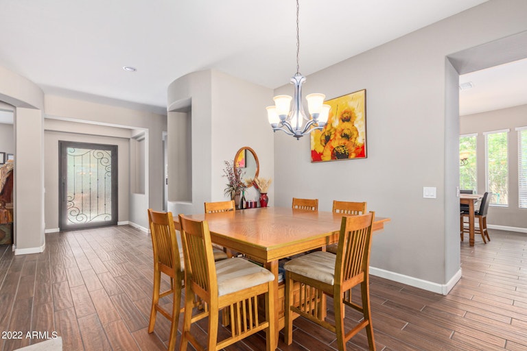 Photo 6 of 46 - 10586 W Electra Ln, Peoria, AZ 85383
