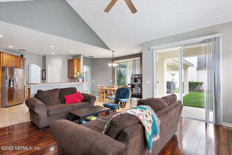 Photo 7 of 28 - 725 Waterlily Way, Saint Augustine, FL 32092