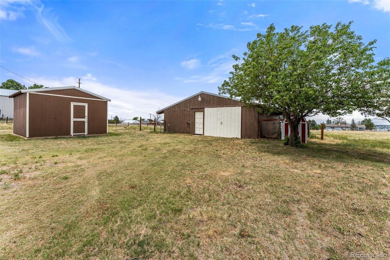 Photo 26 of 34 - 9251 E Summit Rd, Parker, CO 80138