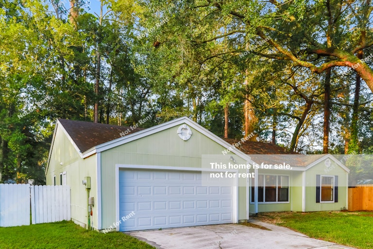 Photo 25 of 27 - 4836 Rustic Woods Dr, Jacksonville, FL 32257