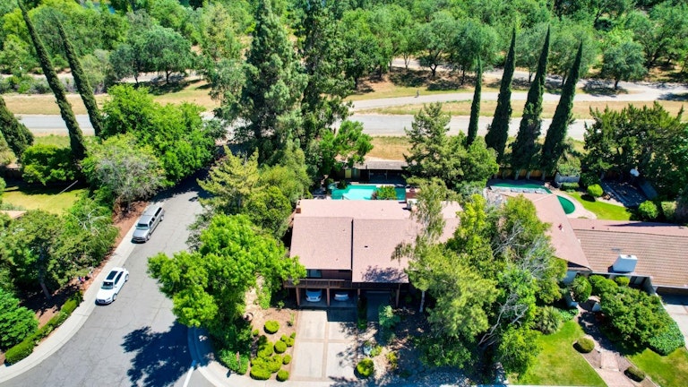 Photo 68 of 70 - 4040 Crondall Dr, Sacramento, CA 95864