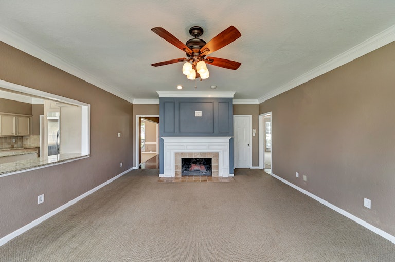 Photo 3 of 28 - 8029 Dusty Way, Fort Worth, TX 76123