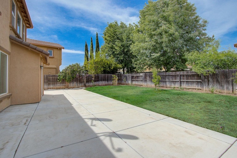 Photo 24 of 27 - 4018 Pinoche Peak Way, Rancho Cordova, CA 95742