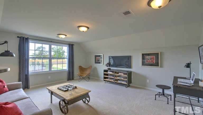 Photo 44 of 68 - 432 Bluffberry Way, Hillsborough, NC 27278