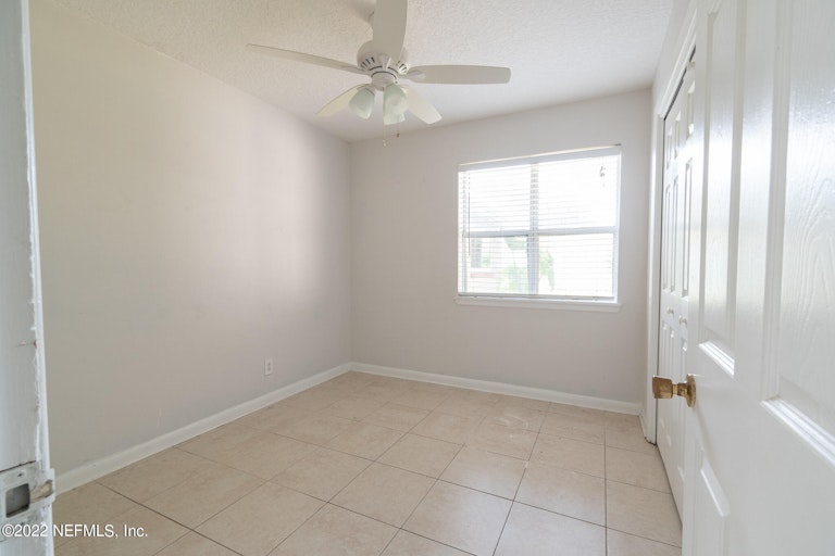 Photo 17 of 20 - 1225 15th Ave N, Jacksonville Beach, FL 32250