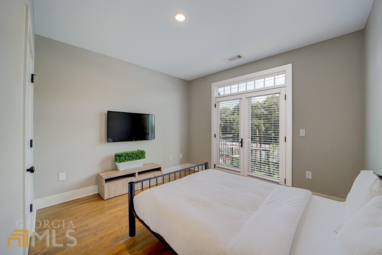 Photo 12 of 44 - 1300 Dekalb Ave NE #132, Atlanta, GA 30307
