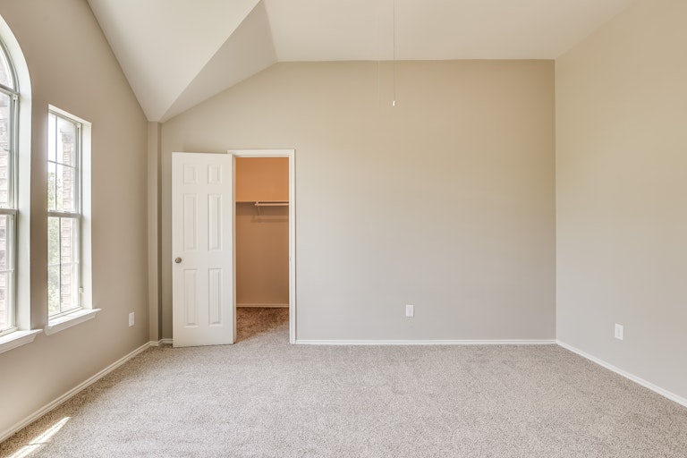 Photo 31 of 36 - 6400 Sidney Ln, McKinney, TX 75070