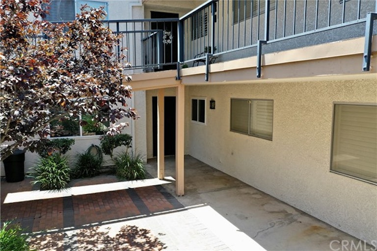 Photo 18 of 27 - 3435 Bahia Blanca W Unit A, Laguna Woods, CA 92637