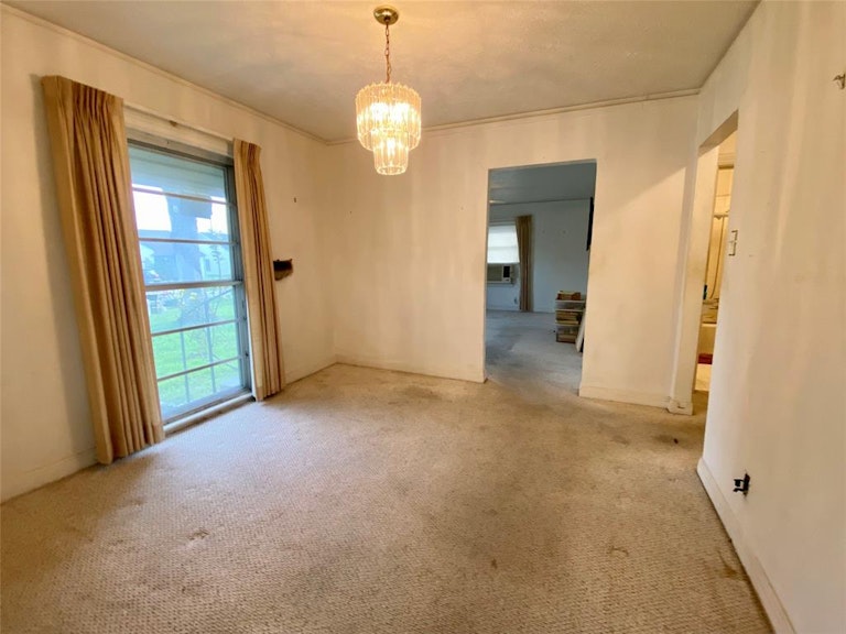 Photo 11 of 14 - 6722 Kernel St, Houston, TX 77087