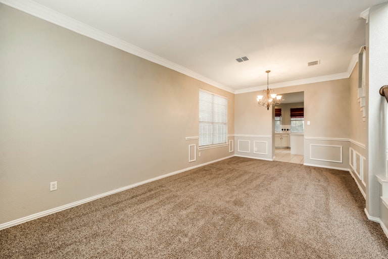 Photo 11 of 24 - 2802 Wildcreek Ct, Keller, TX 76248