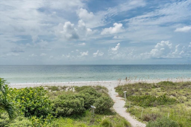 Photo 30 of 58 - 9548 W Gulf Blvd, Treasure Island, FL 33706