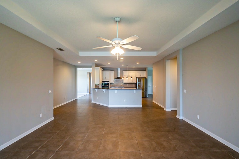 Photo 13 of 32 - 1855 Westerham Ave, Saint Cloud, FL 34771