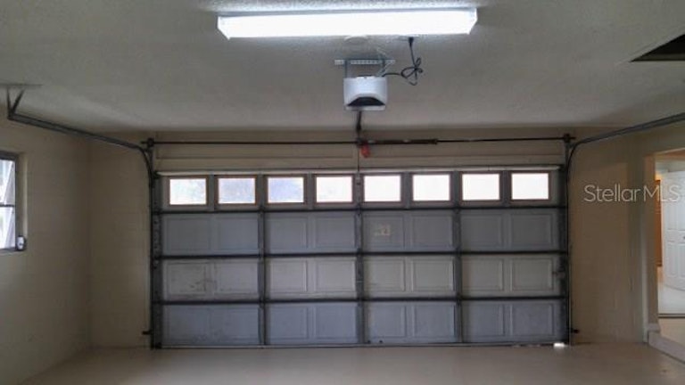 Photo 25 of 25 - 765 Amhurst Dr, Orange City, FL 32763
