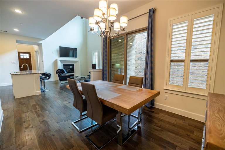 Photo 22 of 30 - 1503 English Blue Ln, Arlington, TX 76005
