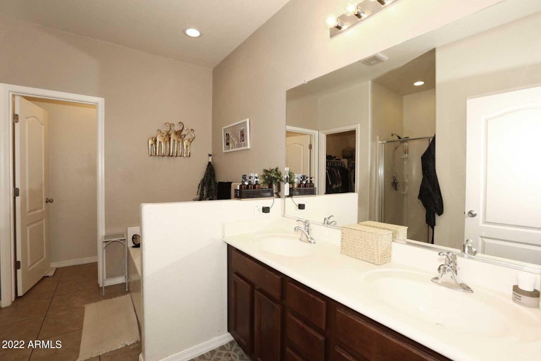 Photo 21 of 53 - 18544 N Lariat Rd, Maricopa, AZ 85138