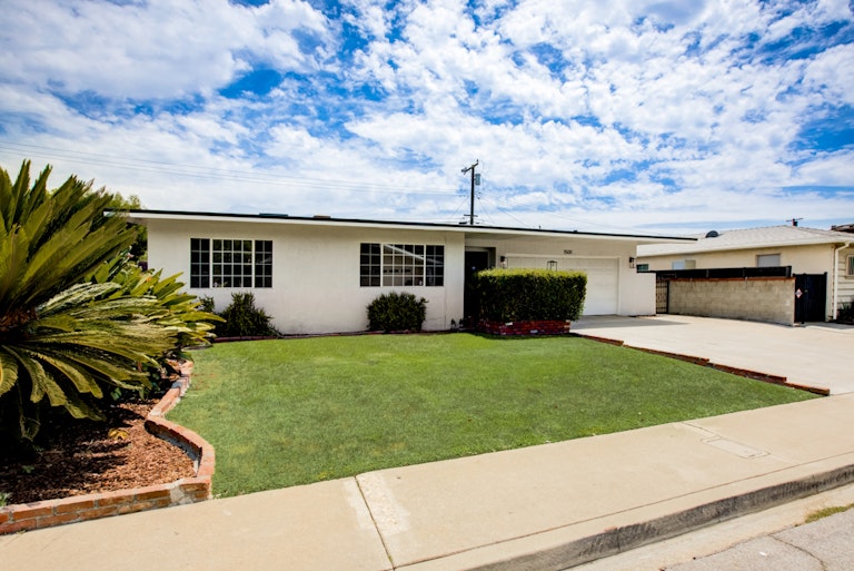 Photo 12 of 29 - 1500 S Ynez Ave, Monterey Park, CA 91754