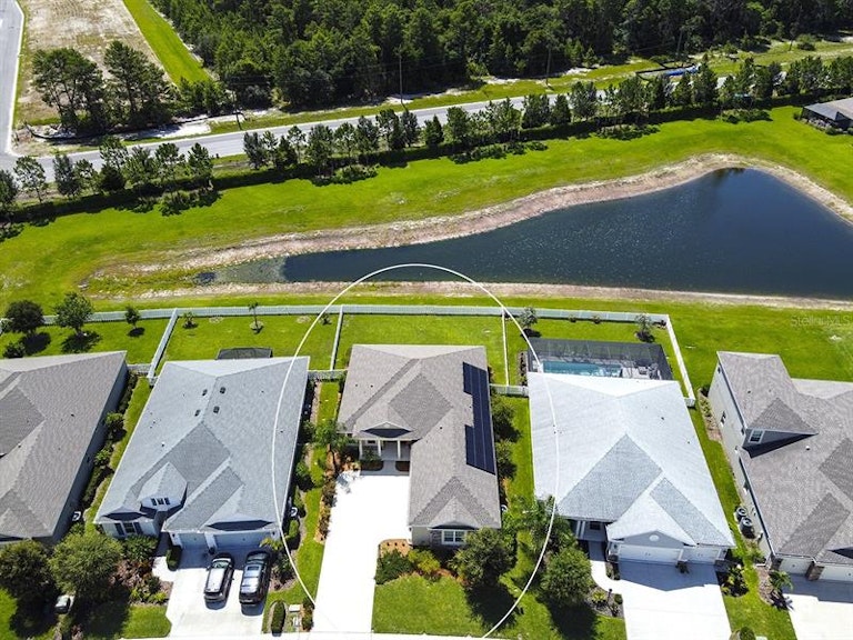 Photo 24 of 39 - 1124 Thornbury Dr, Parrish, FL 34219