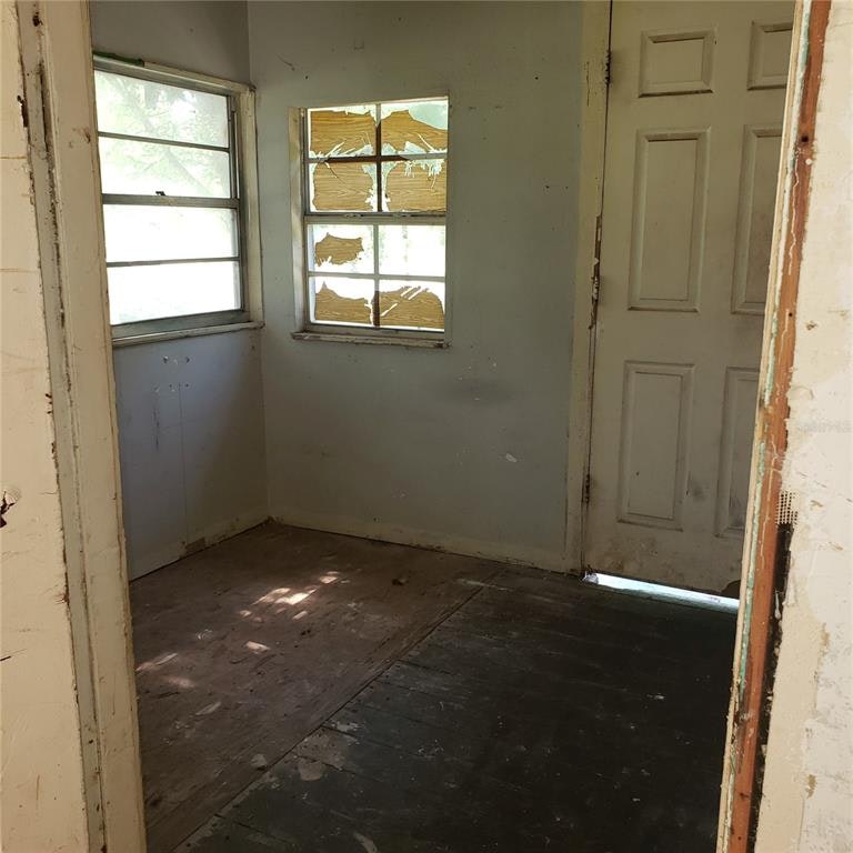 Photo 12 of 14 - 1776 Roseberry Ln, Sanford, FL 32771