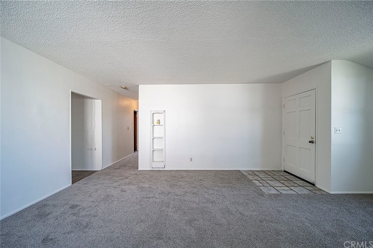 Photo 21 of 32 - 4850 Rosewood St, Montclair, CA 91763