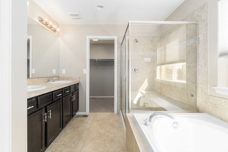 Photo 11 of 19 - 999 Sumner Way, Erie, CO 80516