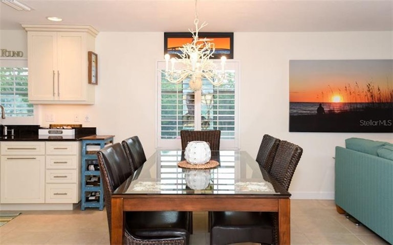 Photo 7 of 25 - 6701 Gulf Of Mexico Dr #310, Longboat Key, FL 34228