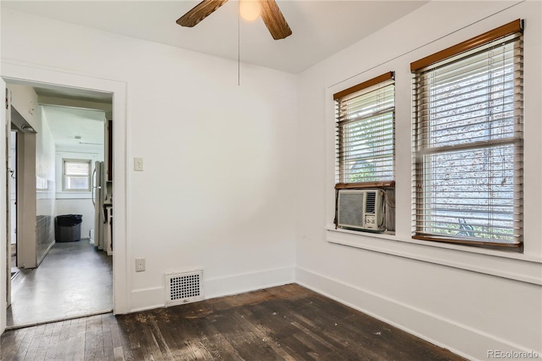 Photo 4 of 14 - 131 W Byers Pl, Denver, CO 80223