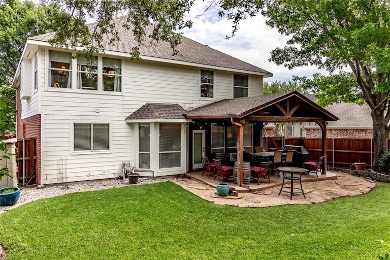 Photo 39 of 40 - 5205 Lake Bluff Dr, McKinney, TX 75071