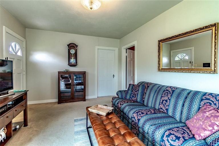 Photo 7 of 27 - 603 Coyle St, Garland, TX 75040