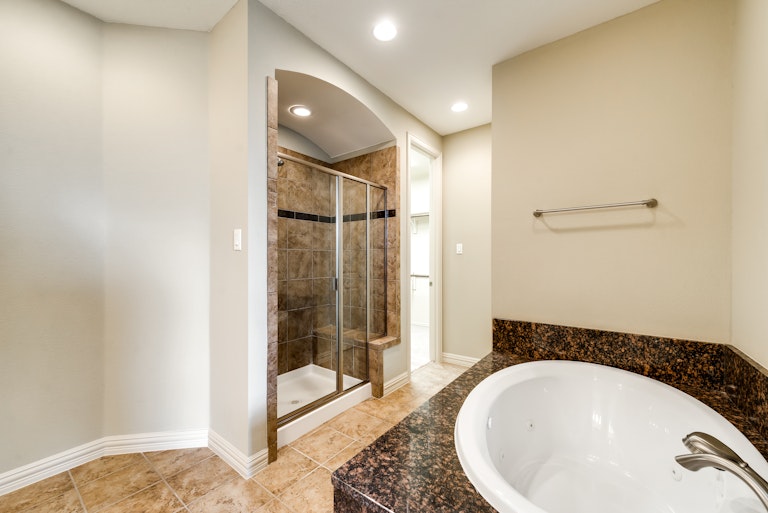 Photo 20 of 29 - 8268 Paisley, The Colony, TX 75056