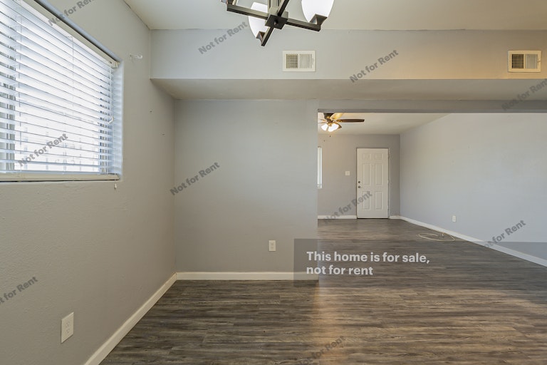 Photo 10 of 19 - 337 W 43rd St, Tucson, AZ 85713