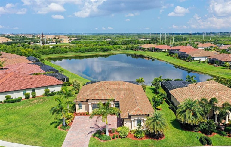 Photo 49 of 94 - 704 Moorings Way, Bradenton, FL 34212