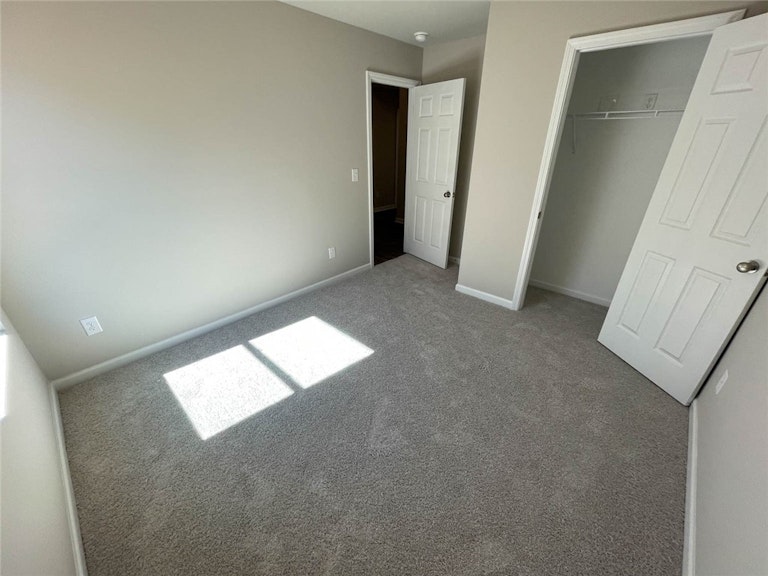 Photo 5 of 36 - 1224 Thea Cv, New Braunfels, TX 78130