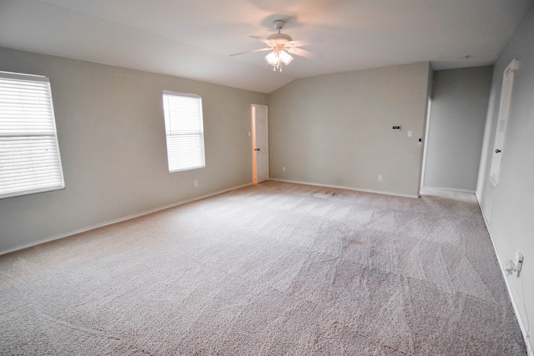 Photo 22 of 35 - 789 Keel Line Dr, Crowley, TX 76036