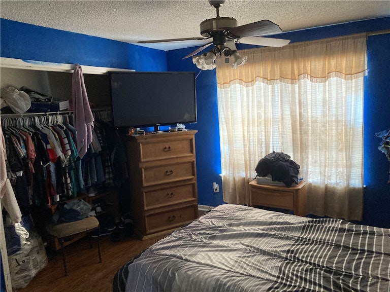Photo 12 of 14 - 7001 Kildare Cv, Austin, TX 78724