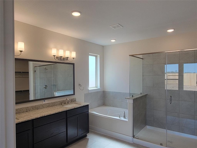 Photo 21 of 35 - 10619 Juniper Branch Dr, Rosharon, TX 77583