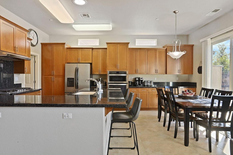 Photo 35 of 46 - 1026 Dimaggio Way, Galt, CA 95632