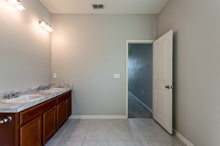Photo 21 of 24 - 2288 Biscotto Cir, Davenport, FL 33897