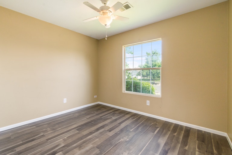 Photo 17 of 19 - 15645 E 50th Ave, Denver, CO 80239