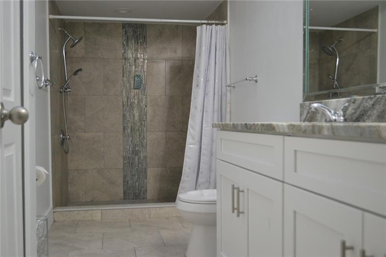 Photo 22 of 35 - 849 Horseshoe Bay Dr, Kissimmee, FL 34741