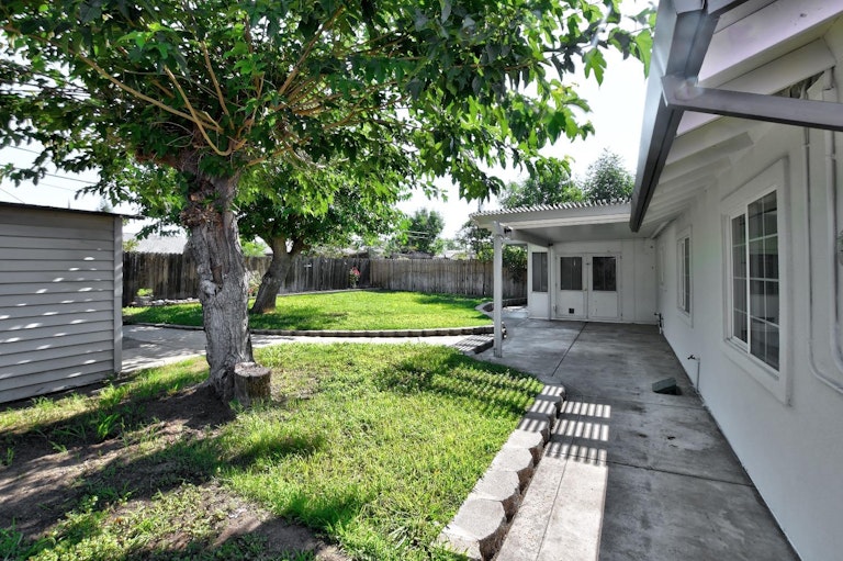 Photo 24 of 27 - 4207 Painter Way, North Highlands, CA 95660