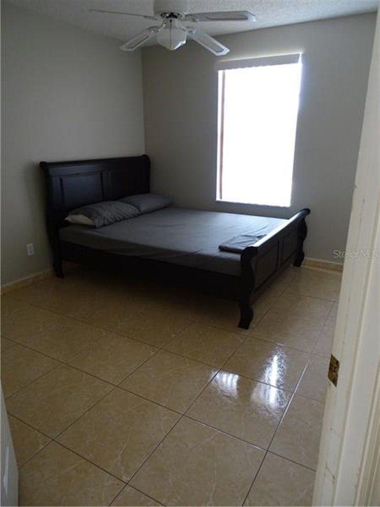 Photo 12 of 20 - 2212 Wyndam Way, Kissimmee, FL 34743