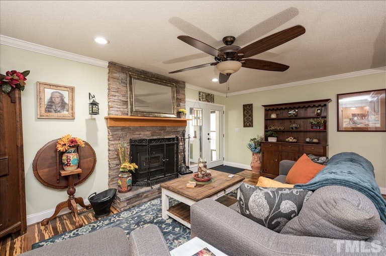 Photo 7 of 40 - 13041 Norwood Rd, Raleigh, NC 27613