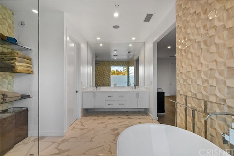 Photo 44 of 58 - 5008 Strohm Ave, North Hollywood, CA 91601
