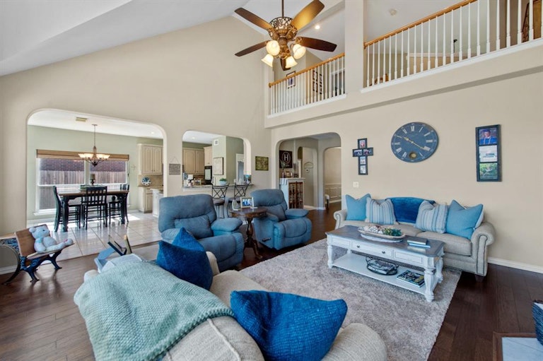 Photo 16 of 40 - 419 Deer Run, Keller, TX 76248