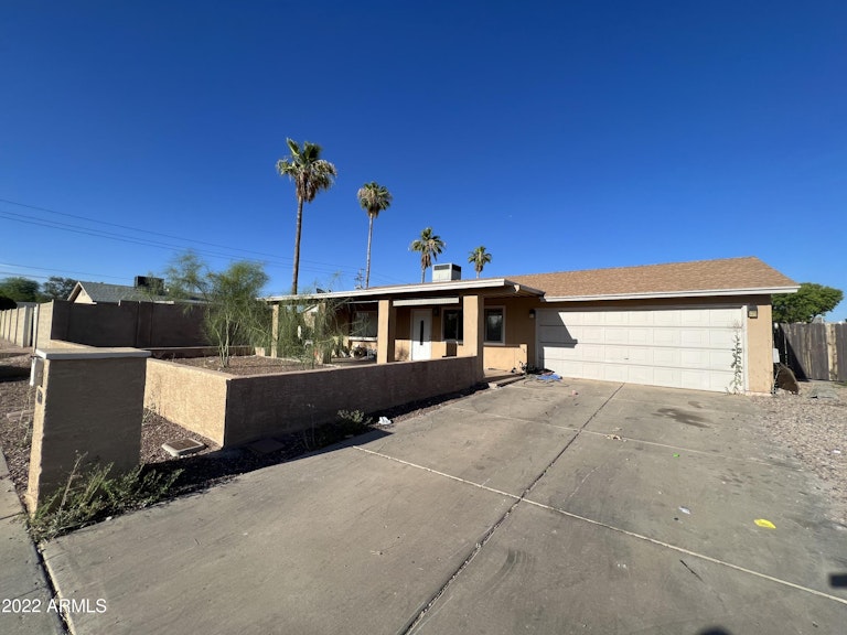 Photo 2 of 2 - 16033 N 23rd St, Phoenix, AZ 85022