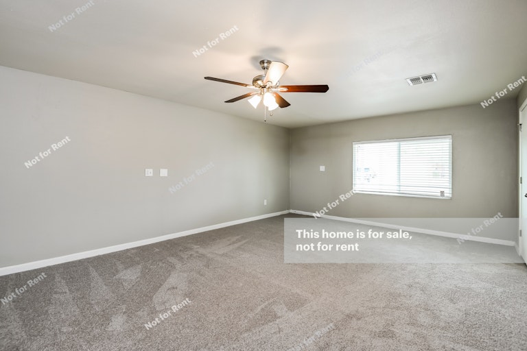 Photo 16 of 25 - 3189 W Dakota St, Tucson, AZ 85746